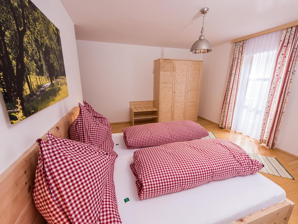 Bed and Breakfast Hinterkellaubauer Kuchl Exterior foto